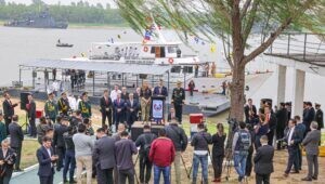 Парагвай запускает первый госпиталь на воде